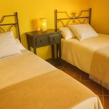 La Casa De De La Sierra